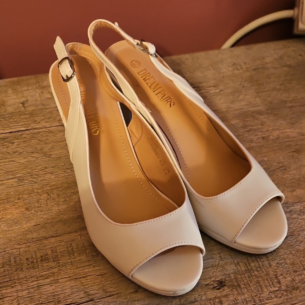 Dream Pairs Women's Elegant Cream Peep Toe Heels